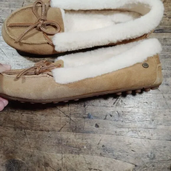 UGG Sz 7 Moccasin Chestnut Slipper Loafer Shoes Faux Fur 1020041 - Picture 9 of 10
